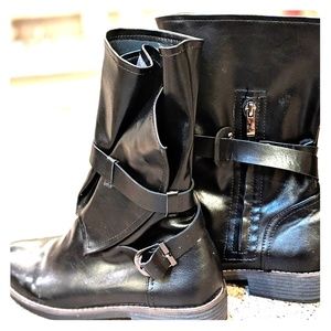 Rockin' boots w/combat features